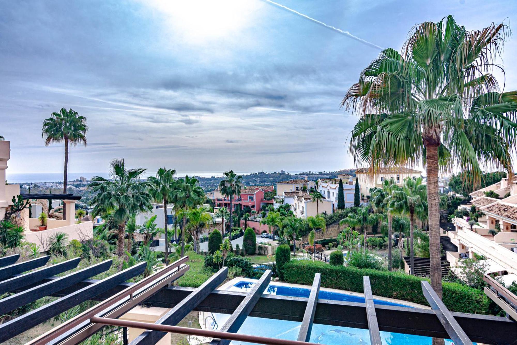Albatross Hill 6-1b Apartment